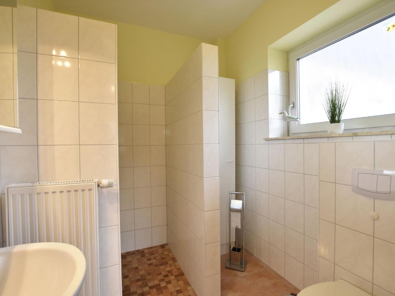 Peaceful Apartment In Zierow With Terrace Экстерьер фото