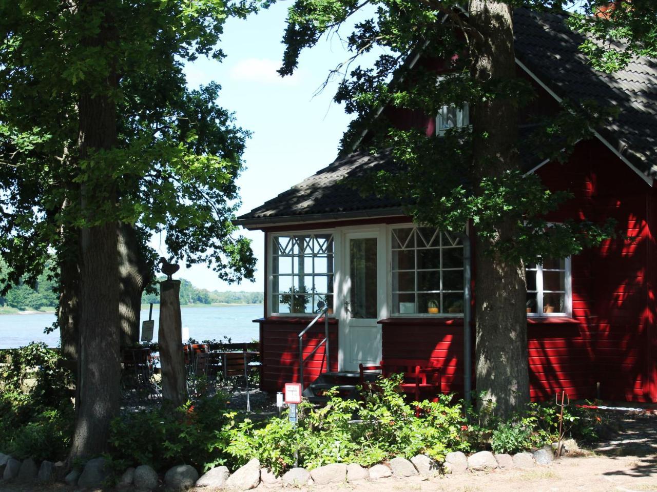 Peaceful Apartment In Zierow With Terrace Экстерьер фото